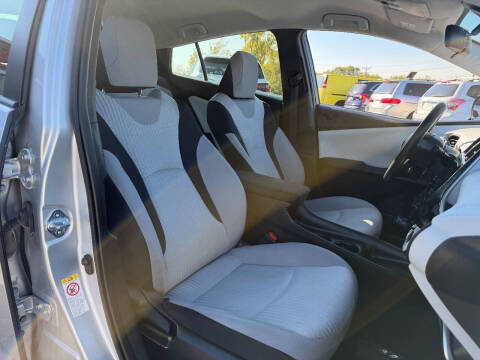 2018 Toyota Prius Two