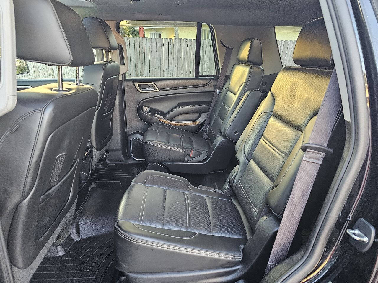 2015 GMC Yukon SUV / Crossover - $16,580