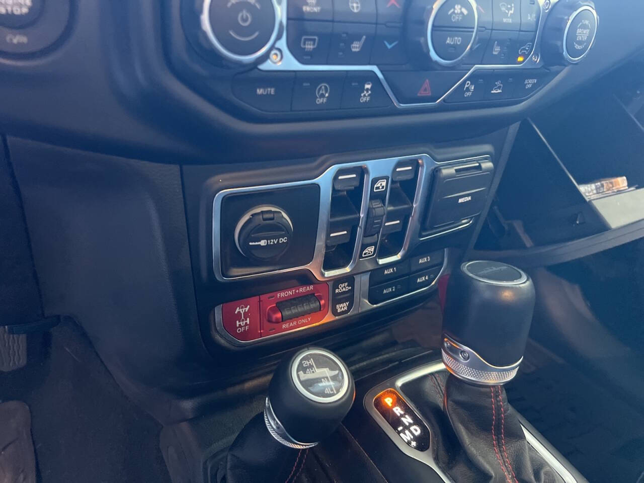 2020 Jeep Gladiator for sale at Envision Toyota of Milpitas in Milpitas, CA