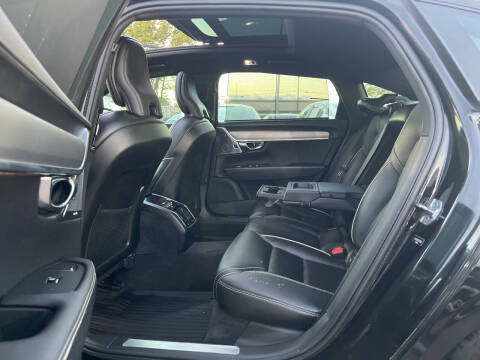 2020 Volvo S90 T6 R-Design