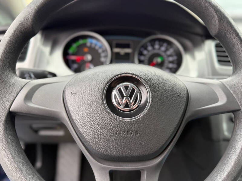 2016 Volkswagen e-Golf SE