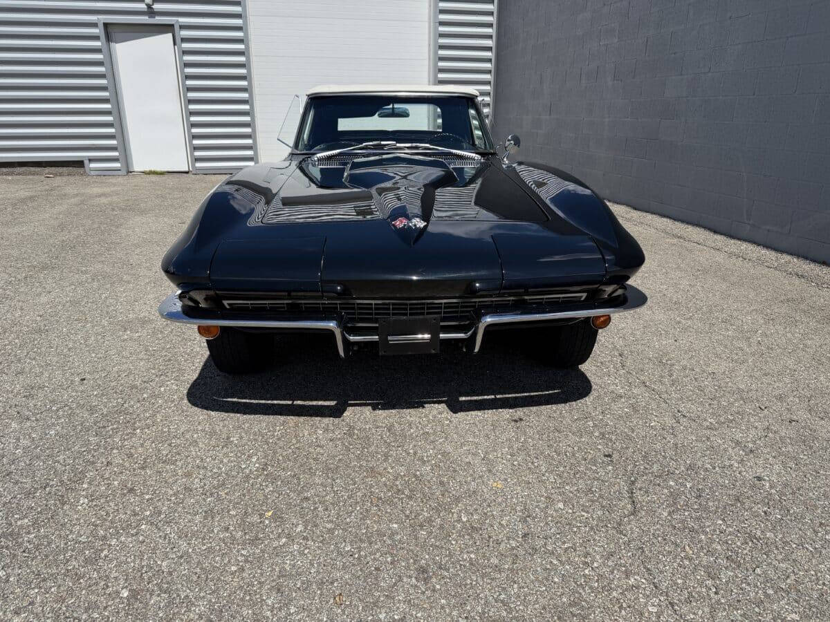 1966 Chevrolet Corvette 189