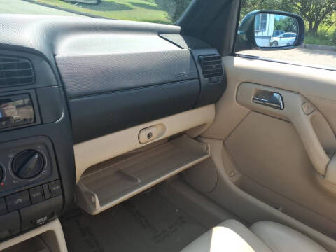 2000 Volkswagen Cabrio GLS