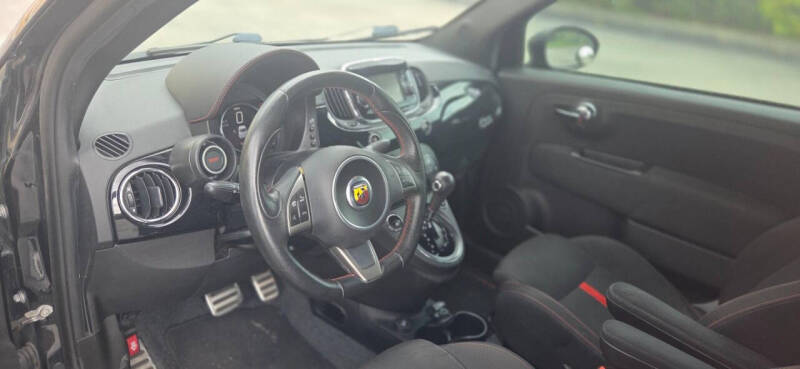 2016 FIAT 500 Abarth