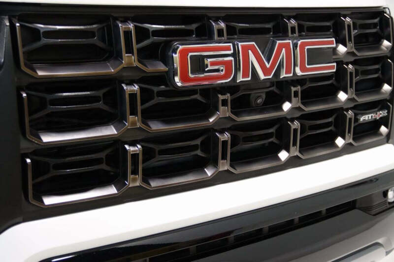 2023 GMC Canyon AT4X