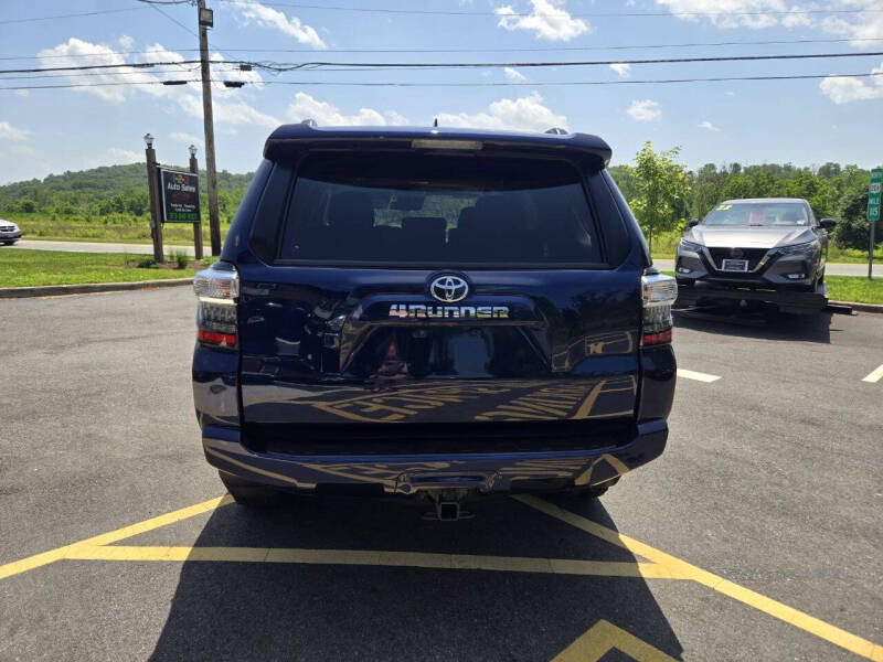 2020 Toyota 4Runner SR5