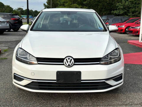 2019 Volkswagen Golf S