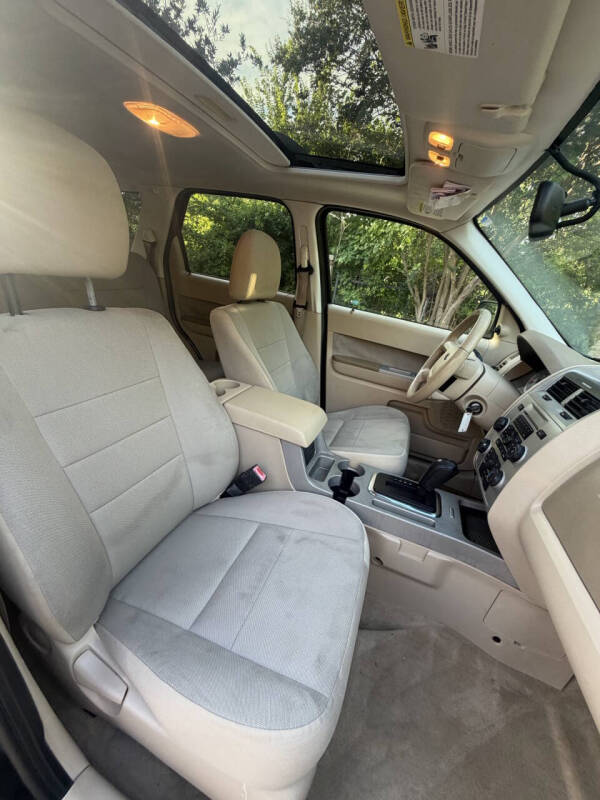 2011 Ford Escape XLT