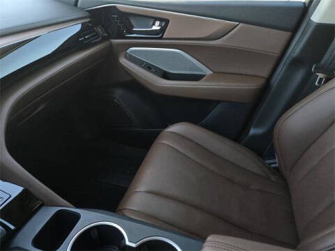 2023 Acura MDX w/Tech