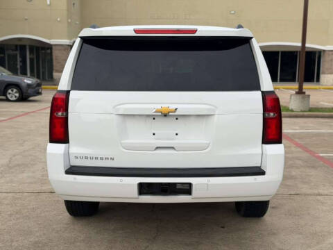 2019 Chevrolet Suburban LT