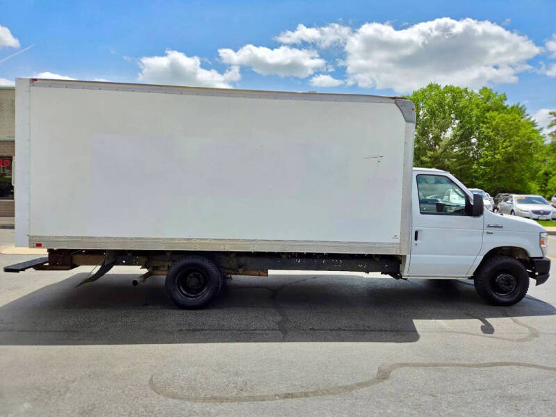 2019 Ford E-Series