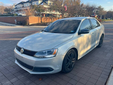 2011 Volkswagen Jetta for sale at Carmel Auto in Carmel IN