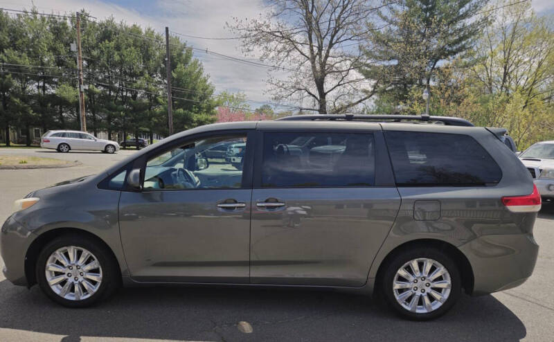 Used 2011 Toyota Sienna XLE with VIN 5TDDK3DC5BS007916 for sale in Westfield, MA