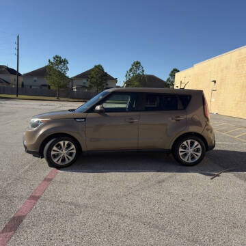 2014 Kia Soul +