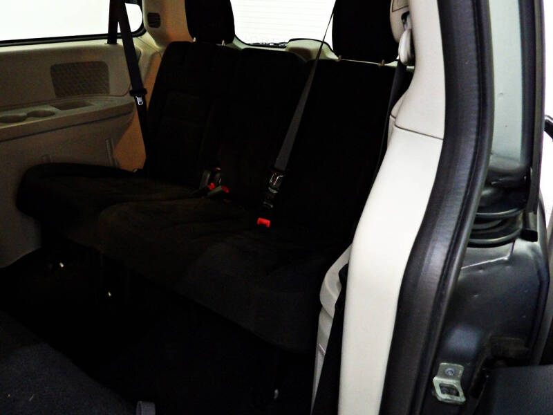 2016 Dodge Grand Caravan SE