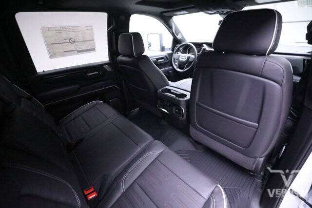 2025 GMC Sierra 2500HD AT4X