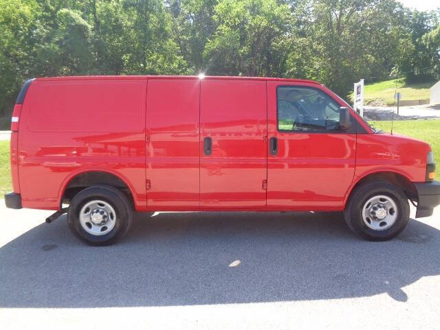 2024 Chevrolet Express 2500