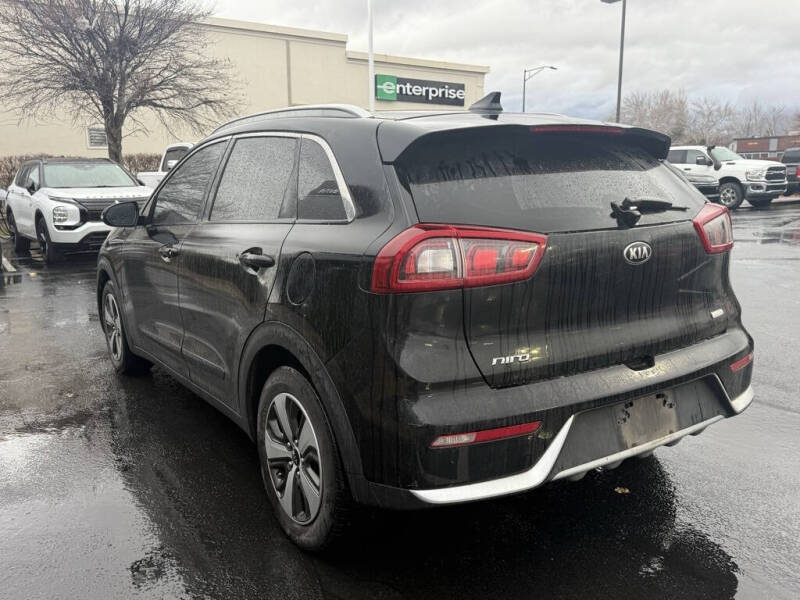 2017 Kia Niro EX