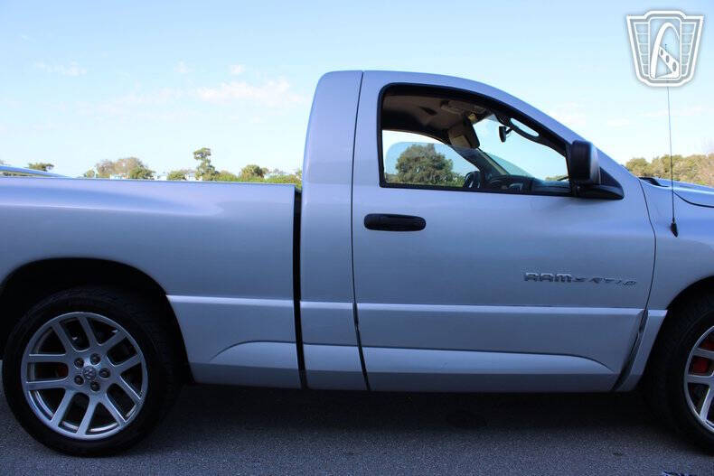 2005 Dodge Ram 1500 SRT-10