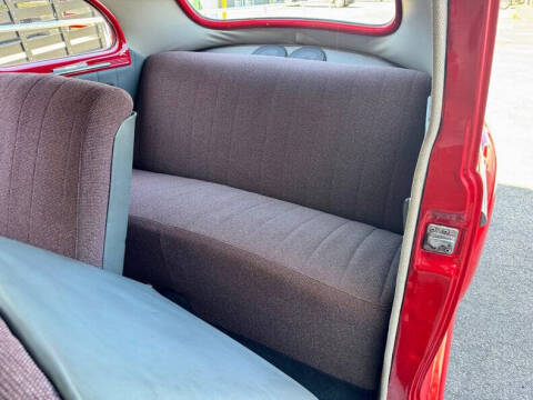 1948 Plymouth Deluxe