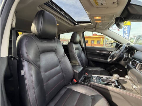 2021 Mazda CX-5 Carbon Edition