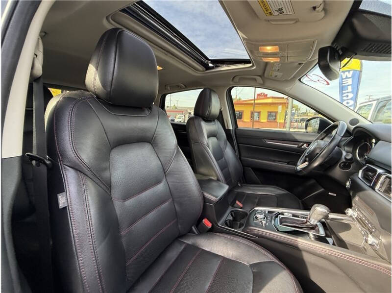 2021 Mazda CX-5 Carbon Edition