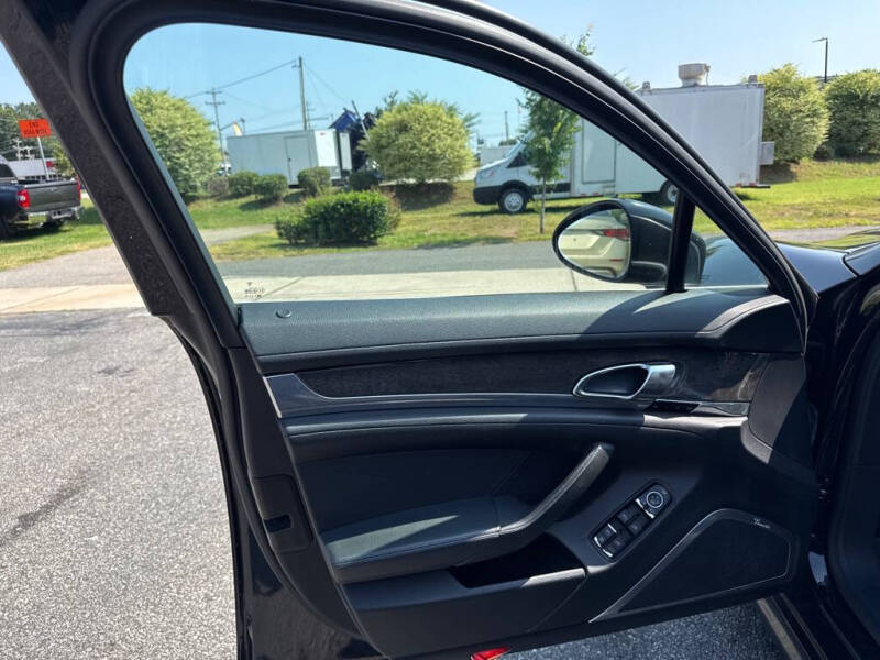 2012 Porsche Panamera S