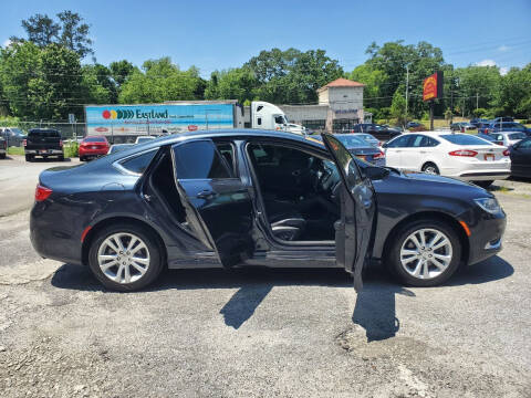 2017 Chrysler 200 Limited