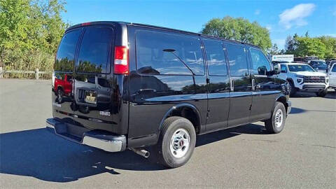 2025 GMC Savana LT 2500