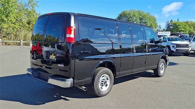 2025 GMC Savana LT 2500