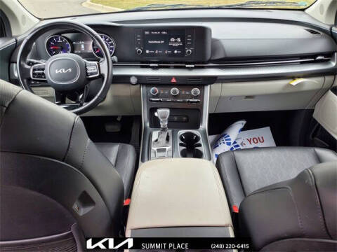 2023 Kia Carnival