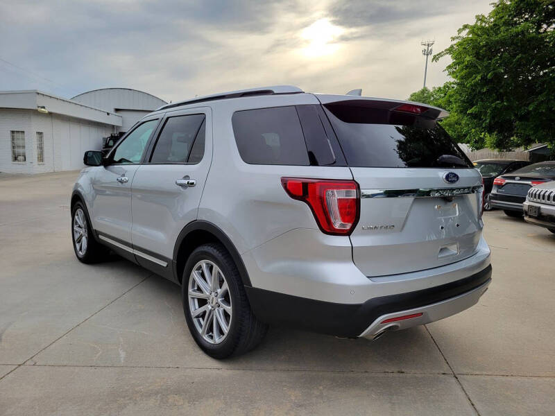 2017 Ford Explorer Limited