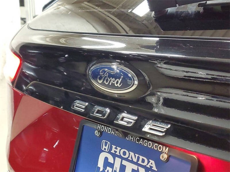 2021 Ford Edge Titanium