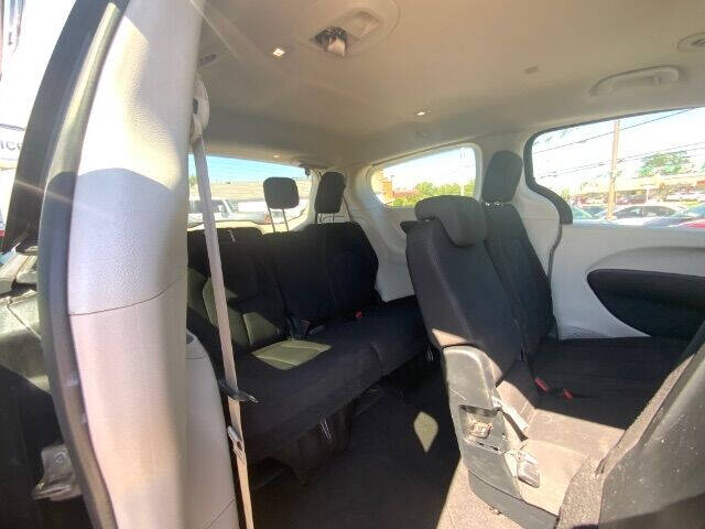 2017 Chrysler Pacifica Touring