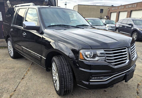 2017 Lincoln Navigator Select