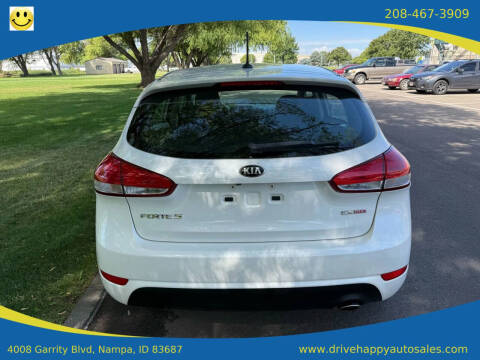 2016 Kia Forte5