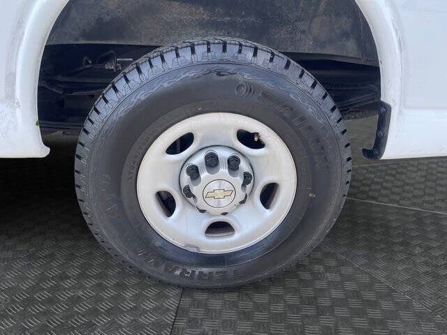 2021 Chevrolet Express 2500