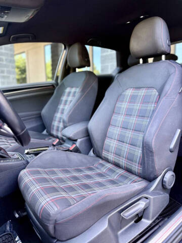 2015 Volkswagen Golf GTI S