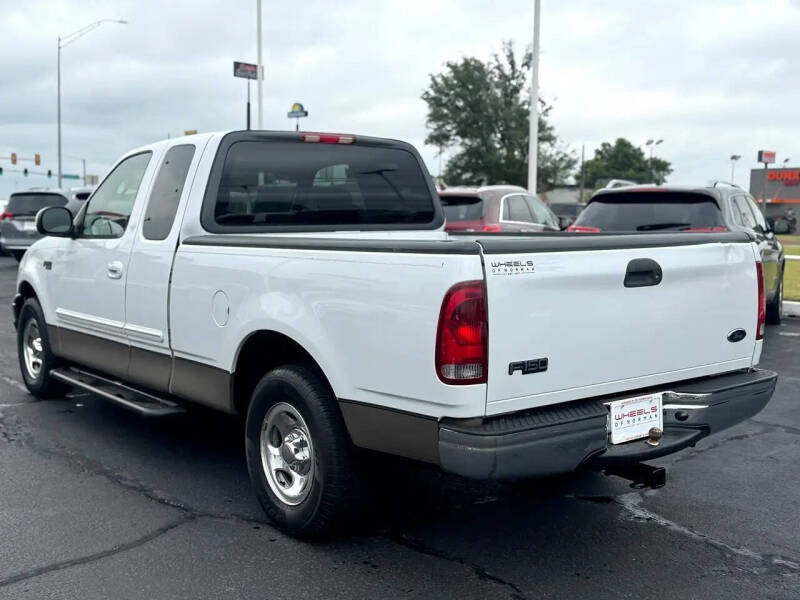 2003 Ford F-150 XLT