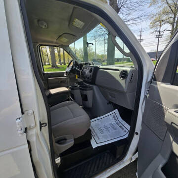 2013 Ford E-Series E-250