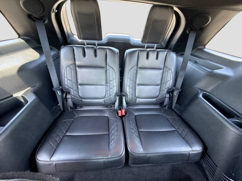 2018 Ford Explorer Platinum