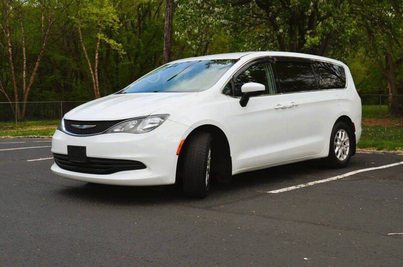 2017 Chrysler Pacifica Touring