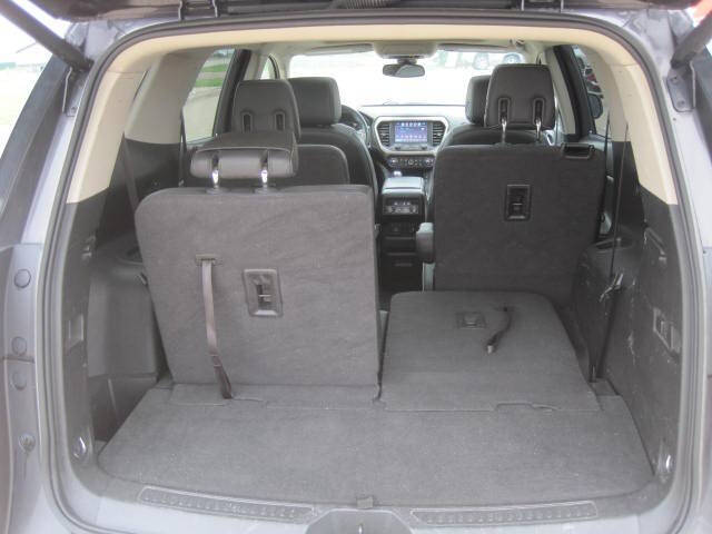 2017 GMC Acadia Denali