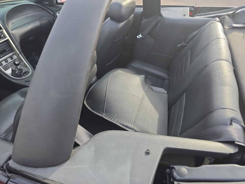 2004 Ford Mustang GT Deluxe