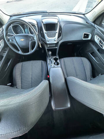 2017 Chevrolet Equinox LS