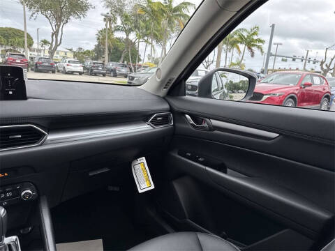 2025 Mazda CX-5 2.5 S Select