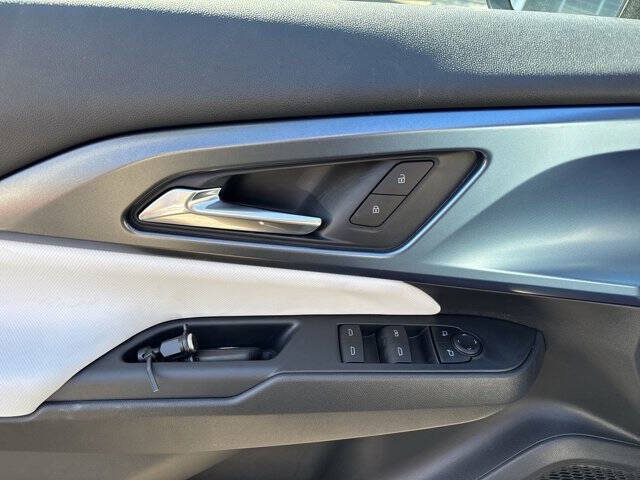 2026 Chevrolet Equinox EV LT 2