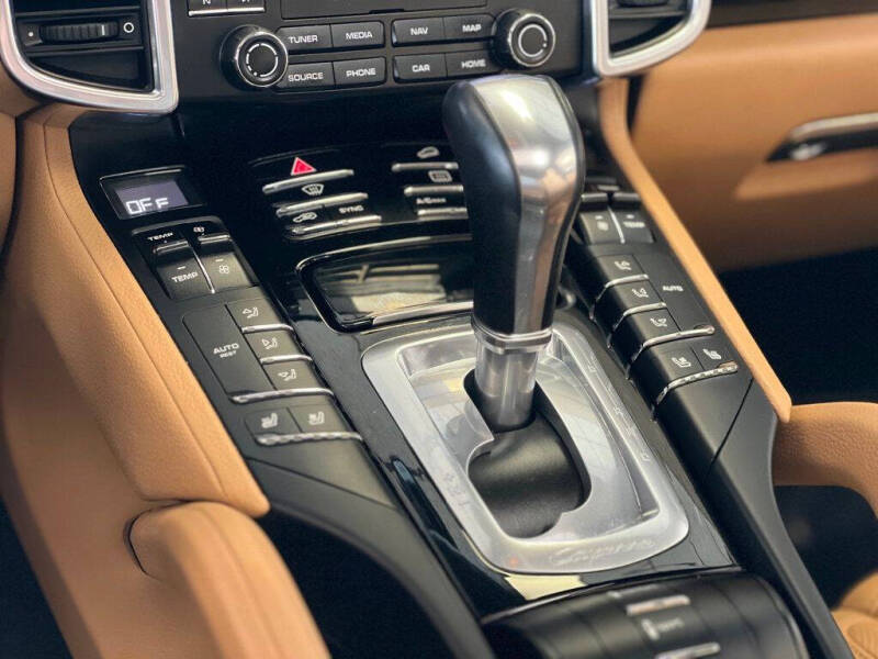 2017 Porsche Cayenne
