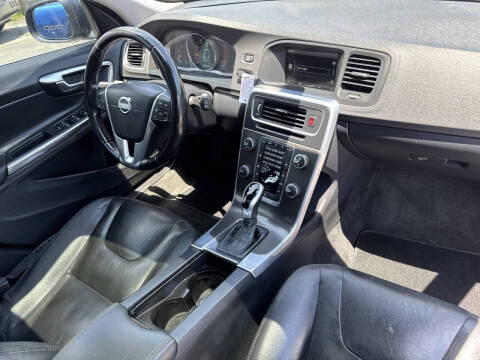 2015 Volvo V60 T5 Drive-E Premier