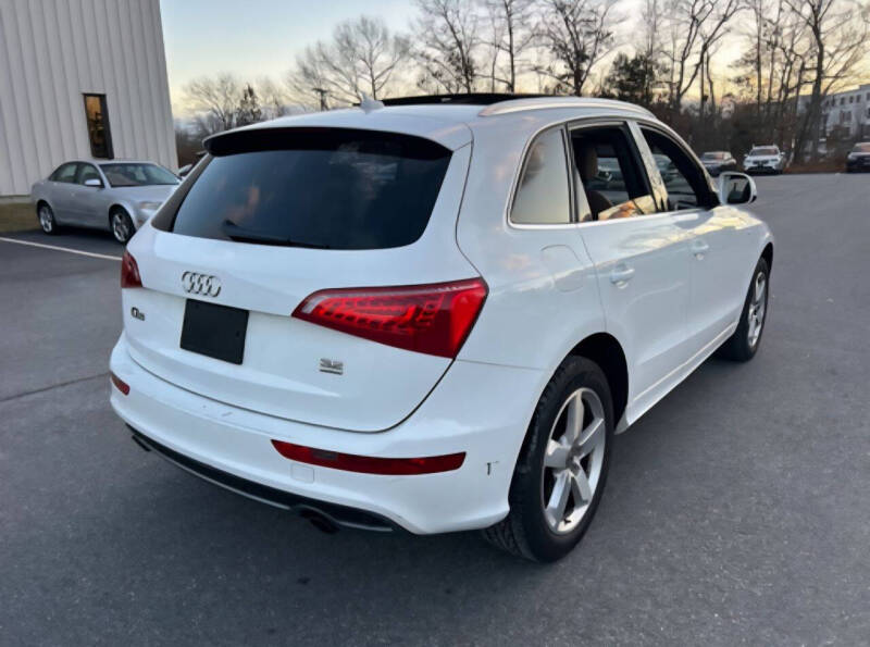 2012 Audi Q5 3.2 quattro Premium Plus